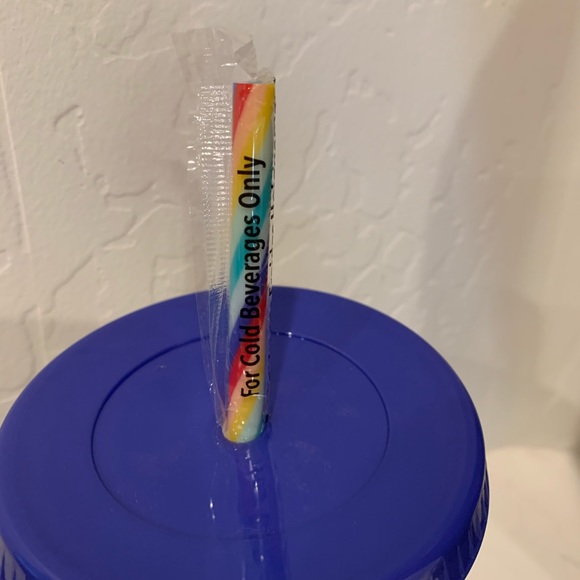 Starbucks 2020 Pride Confetti changing color 🌈 - Picture 2 of 5